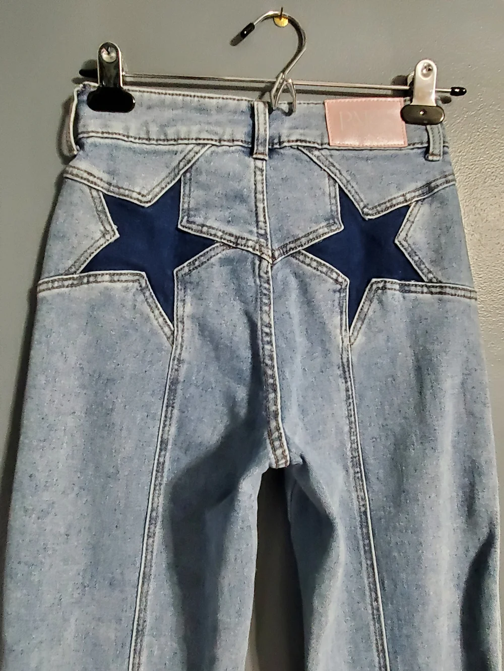 Paris Hilton Bootcut Jeans with Navy Star Patches Women's Size 2 - Picture 2 of 8